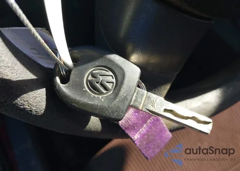 2009 Volkswagen Jetta S z USA, uszkodzony, nr VIN 3VWJM71K49M028697